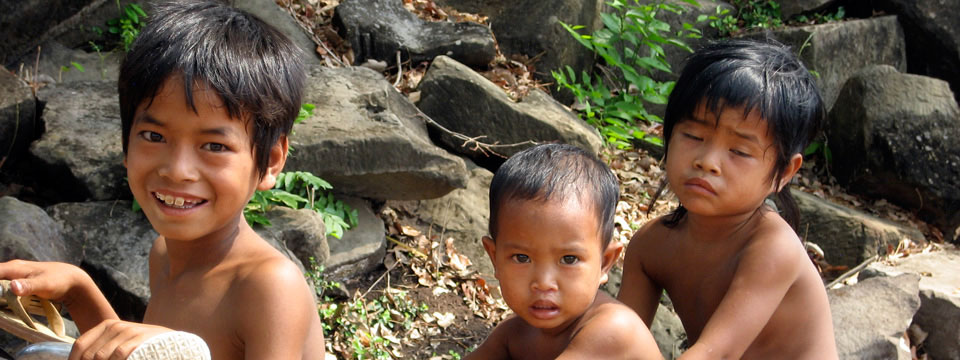 Global Priorities - Children play near Banteay Chhmar, one of the poorest areas in Cambodia.
